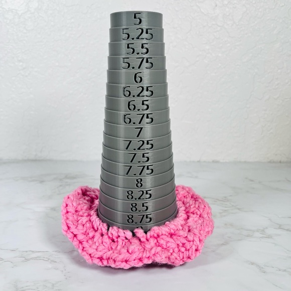 Pink Heart-Shaped Bookmark & Scrunchie - Picture 7 of 9